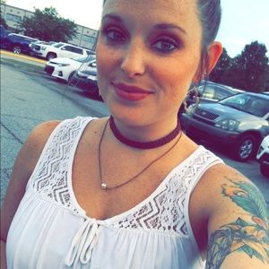 Meet your Posher, Amanda